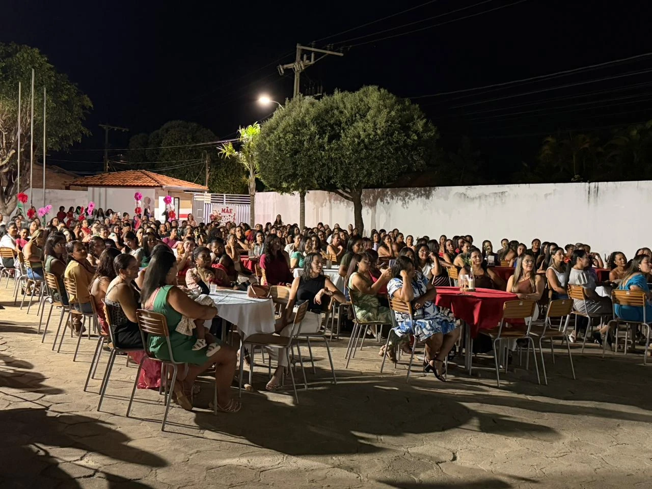 Colégio Joaquim Alexandre realizou linda homenagem ao Dia das Mães