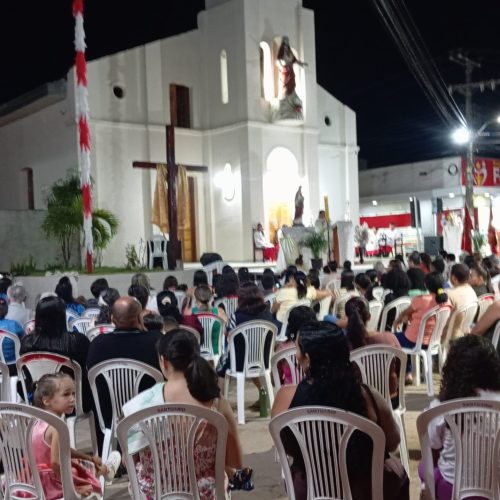 Fé, tradição e devoção nos festejos do Divino Espírito Santo