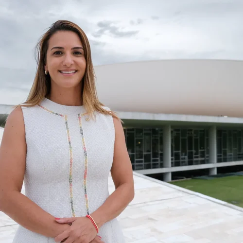 Roberta Roma, a força feminina baiana na Câmara Federal!