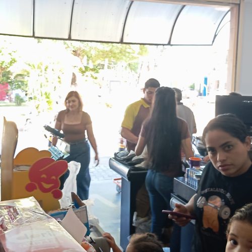 Emoção e Alegria no Sorteio Especial do Supermercado do Bugiu