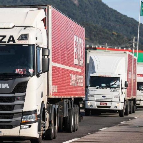 GREVE DOS CAMINHONEIROS PODE ACONTECER NO PRÓXIMO DIA 16 DE JULHO.