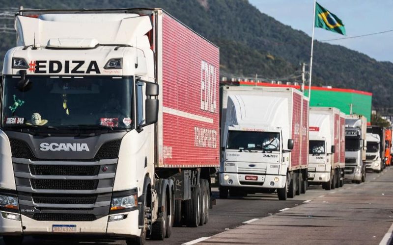 GREVE DOS CAMINHONEIROS PODE ACONTECER NO PRÓXIMO DIA 16 DE JULHO.