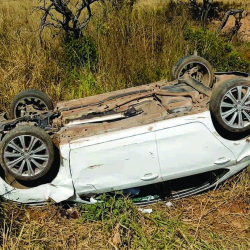 Casal sofre acidente fatal na BR 135, no município de Cocos-BA