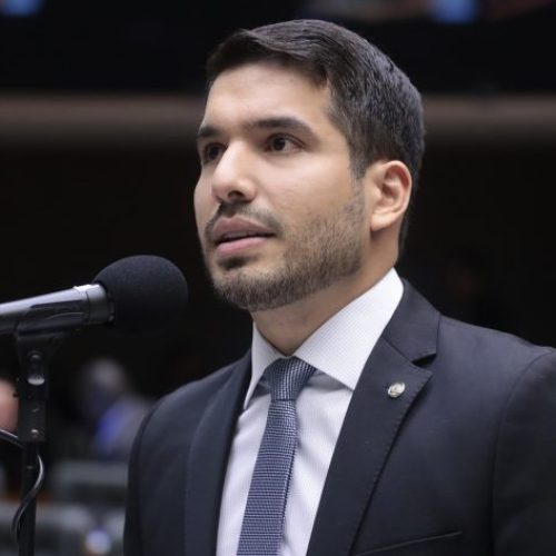 PROJETO PREVÊ QUE 50% DOS SALÁRIOS DOS PRESOS IRÃO PARA AS VÍTIMAS
