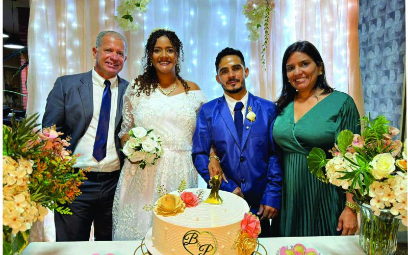 Igreja Batista Manancial realizou o enlace matrimonial de Pedro e Beatriz  no último sábado.