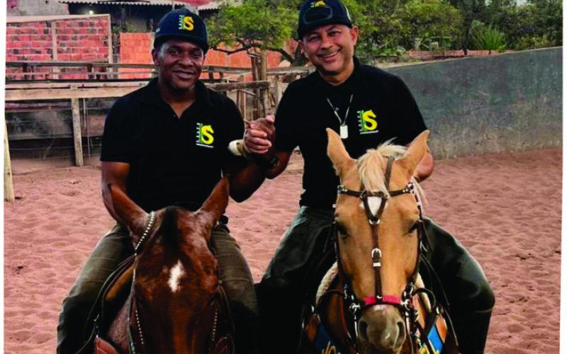 40ª Festa de Vaquejada de Formosa do Rio Preto atrai competidores  de diversos lugares do pais.
