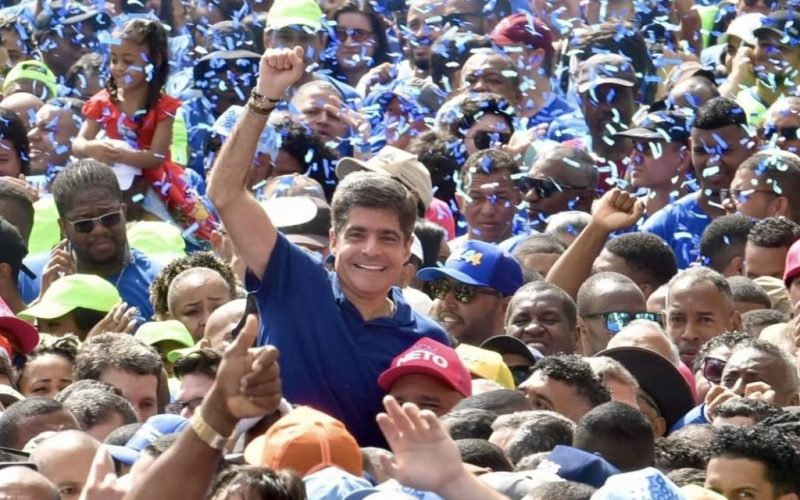 Pesquisas apontam a possibilidade de ACM Neto vencer já no 1º turno.