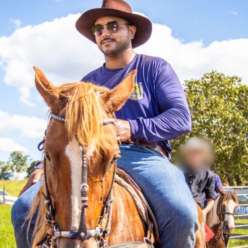Médico veterinário morre após tragédia com cavalo durante vaquejada em Goiás