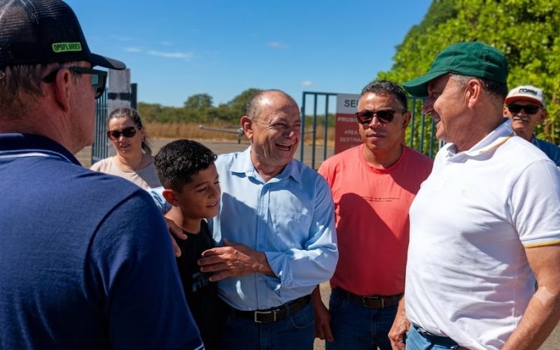 Você conhece o Deputado Federal Charles Fernandes, que têm o apoio de Meletinha e Carlinho Pró Luz em Formosa?