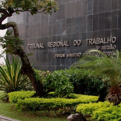 TRT-BA CONDENA EMPRESA POR ASSÉDIO MORAL: “UM ABSURDO”, REAGEM JURISTAS