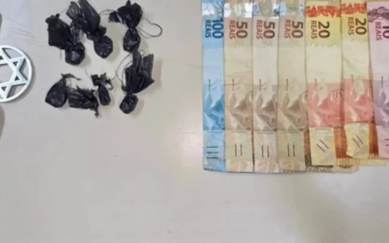 Homem é preso em flagrante por tráfico de drogas em Formosa do Rio Preto.